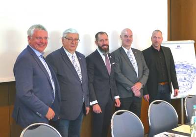 Der neu gewählte BIV-Vorstand: Gerhard Frisch, Wilfried Otto, Markus Freund, Heribert Baumeister und Frank Heuberger (v.l.)